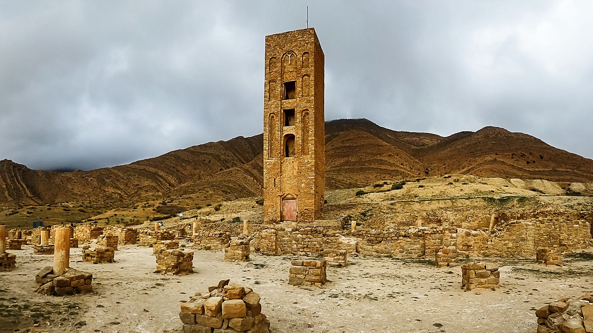 قلعة بني حماد